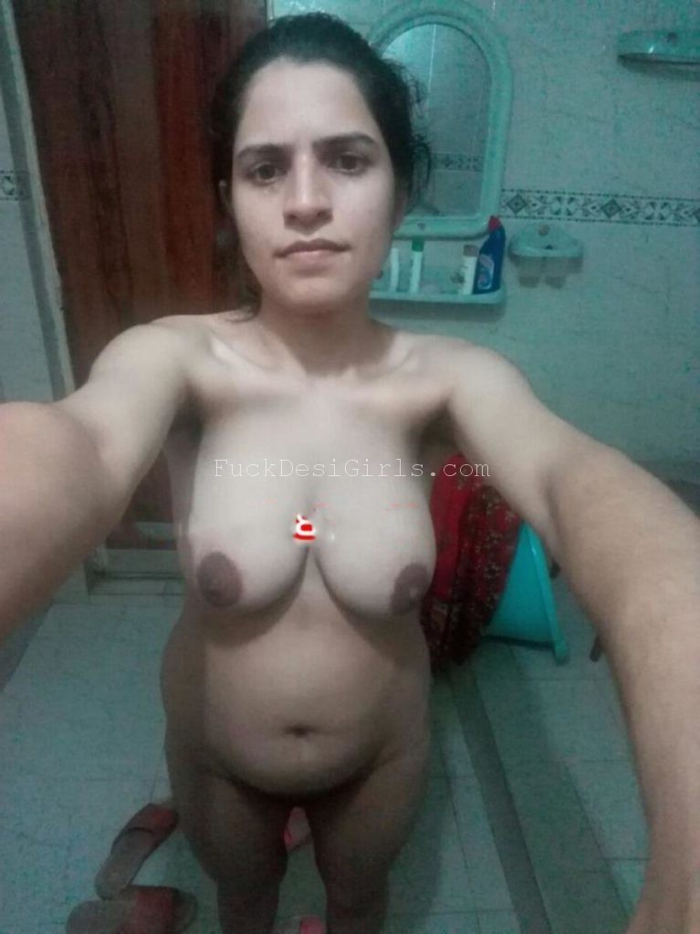 Pakistani gral big boob nude imege