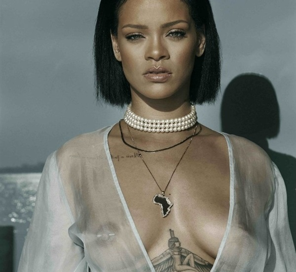 Beef reccomend boobs rihanna nice s naked