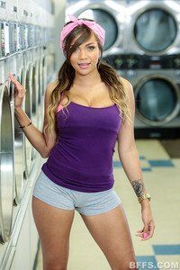 Peep reccomend cassidy banks laundromat