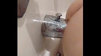 best of Faucet masturbation water