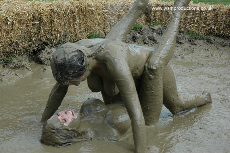 Naked women in mud tumblr - Real Naked Girls