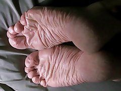 Epiphany reccomend dry feet