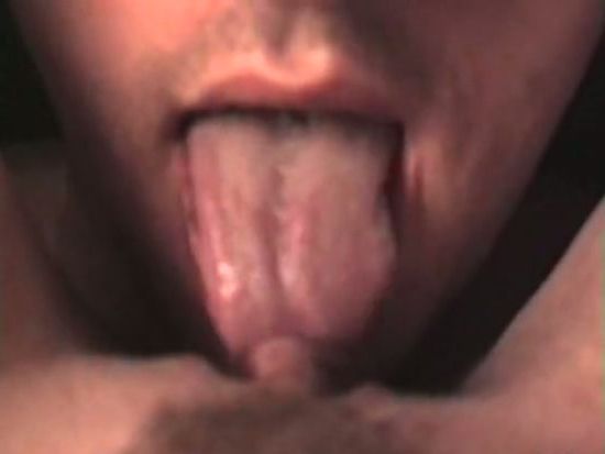 Grinding clit tongue