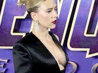 Scarlett johansson full boob slip