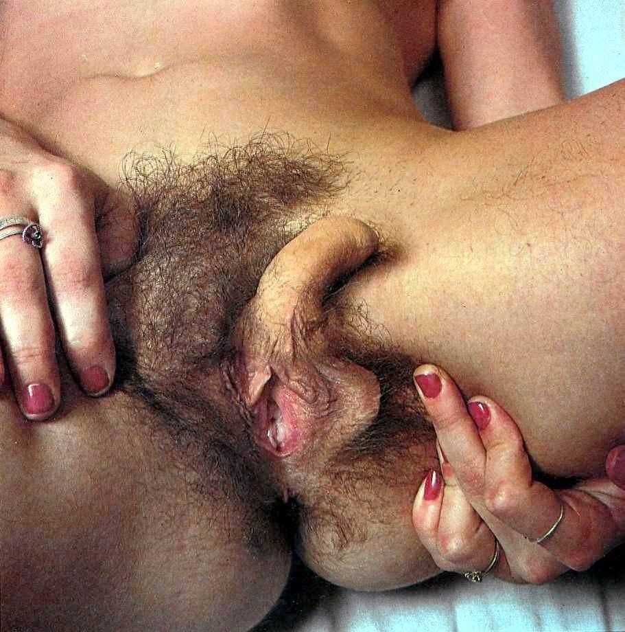 Young nude women with very large clitoris