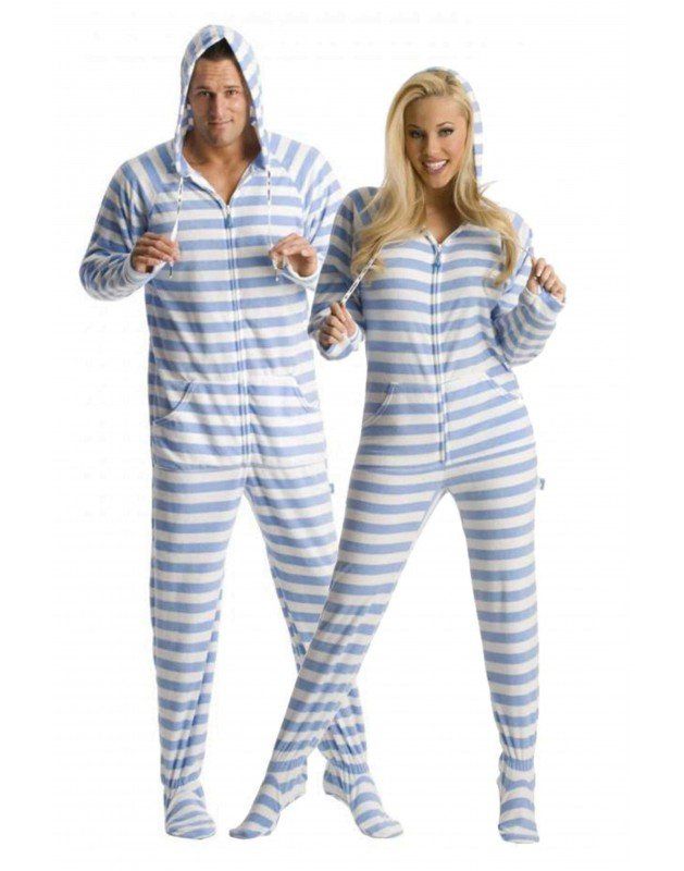 Hummer recommendet Adult men footed pajamas