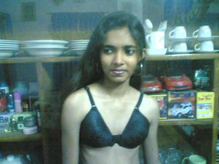 Tamil Nadu Small Boobs Girls Nude Stills
